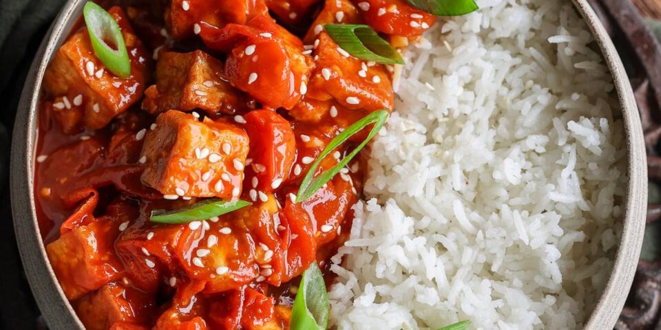 Spicy Gochujang Tomato Tofu