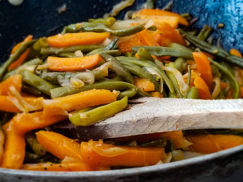 Fossolia recipe, ethiopian green beans and carrots