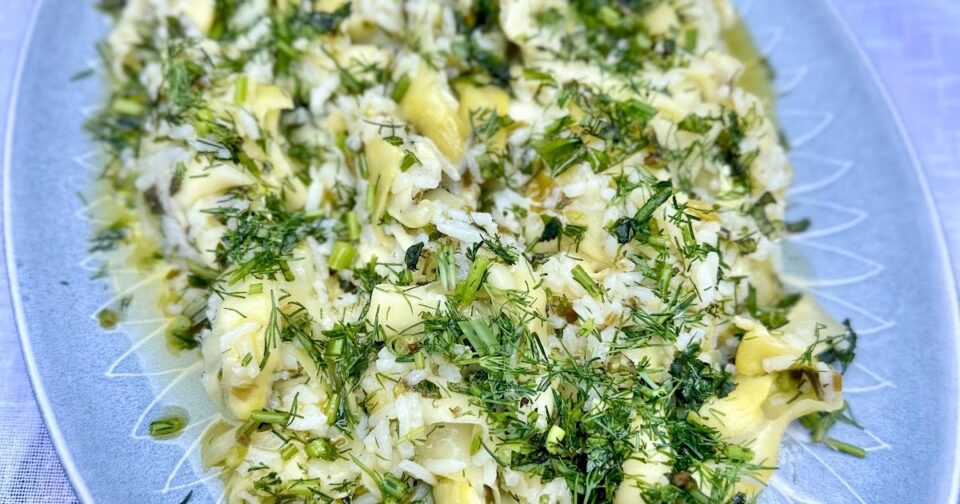 Cretan Style Zucchini Ribbons with Rice (Girit Usulü Kabak Sıyırma)