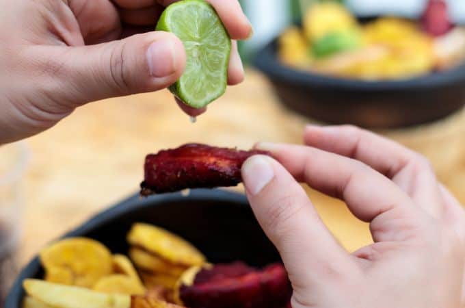 Street Food Revolución: La Evolución de la Comida Callejera Colombiana