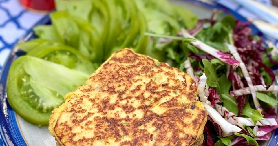 Savory Cornmeal Pancakes (Mısır Unlu Kaşık Dökmesi)